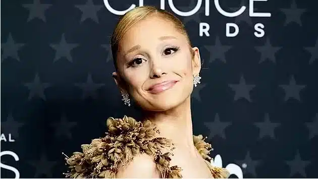ariana grande eternal sunshine deluxe