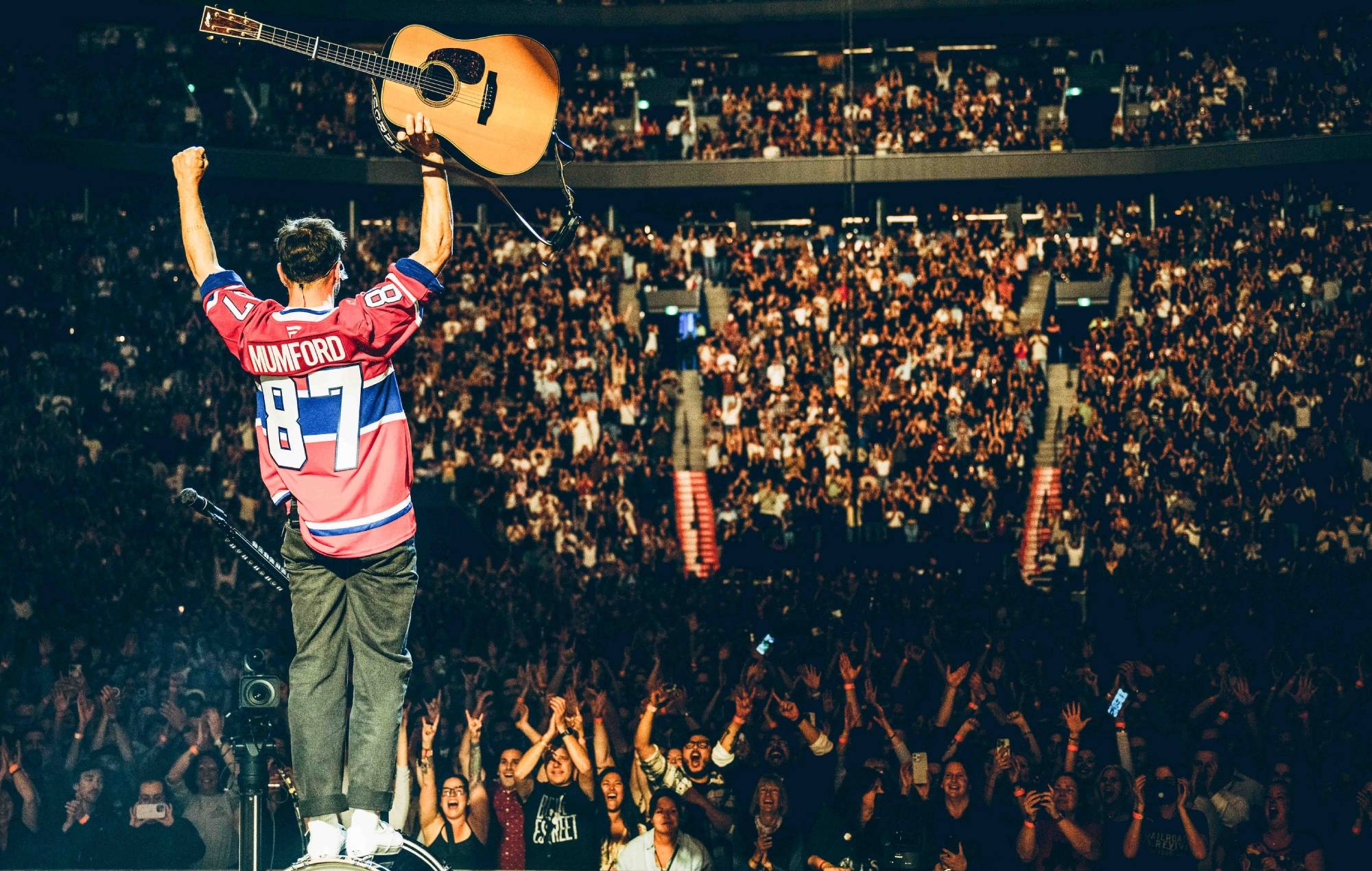 Mumford & Sons live, 2025. Credit: Press